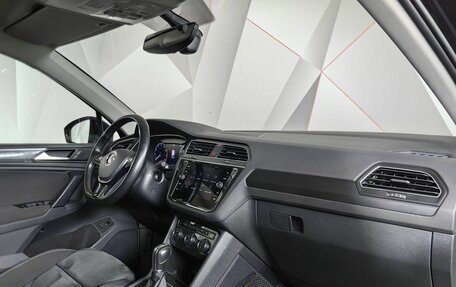 Volkswagen Tiguan II, 2018 год, 2 659 000 рублей, 9 фотография