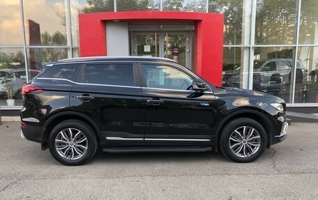 Geely Atlas, 2022 год, 1 750 000 рублей, 5 фотография