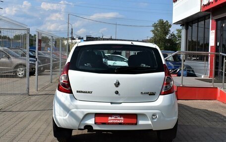 Renault Sandero I, 2014 год, 699 000 рублей, 4 фотография