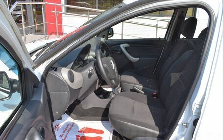 Renault Sandero I, 2014 год, 699 000 рублей, 8 фотография