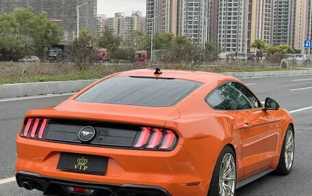 Ford Mustang VI рестайлинг, 2022 год, 3 000 000 рублей, 4 фотография