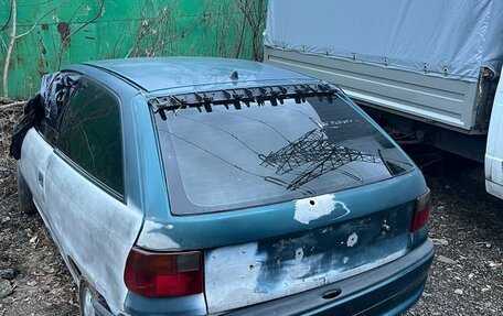 Opel Astra F, 1994 год, 150 000 рублей, 3 фотография