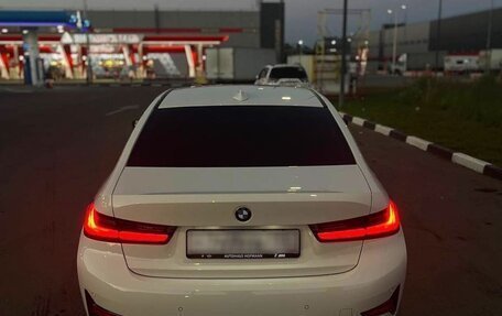 BMW 3 серия, 2019 год, 3 380 000 рублей, 10 фотография