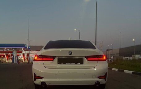BMW 3 серия, 2019 год, 3 380 000 рублей, 11 фотография