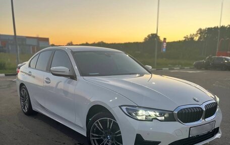 BMW 3 серия, 2019 год, 3 380 000 рублей, 30 фотография