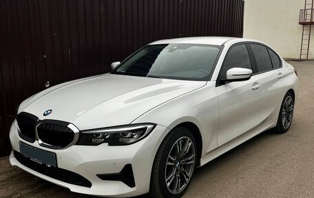 BMW 3 серия, 2019 год, 3 380 000 рублей, 25 фотография