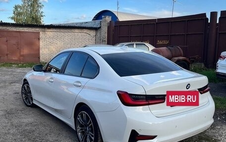 BMW 3 серия, 2019 год, 3 380 000 рублей, 24 фотография