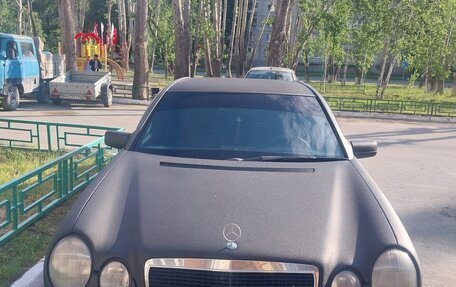 Mercedes-Benz E-Класс, 1995 год, 400 000 рублей, 9 фотография