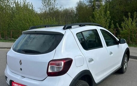 Renault Sandero II рестайлинг, 2019 год, 910 000 рублей, 3 фотография