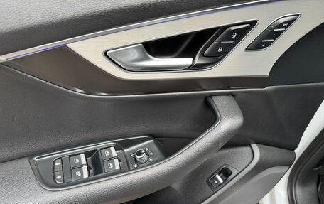 Audi Q7, 2019 год, 3 500 000 рублей, 9 фотография