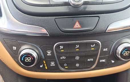 Chevrolet Equinox III, 2020 год, 2 349 000 рублей, 13 фотография