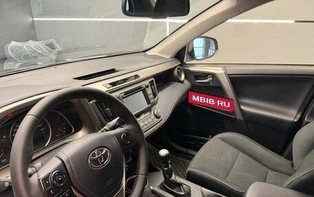 Toyota RAV4, 2014 год, 1 850 000 рублей, 8 фотография