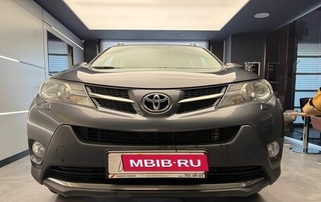 Toyota RAV4, 2014 год, 1 850 000 рублей, 2 фотография