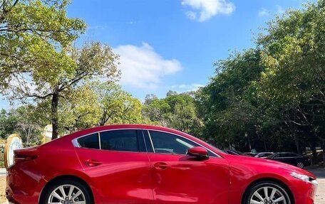 Mazda 3, 2022 год, 1 800 000 рублей, 4 фотография