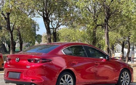 Mazda 3, 2022 год, 1 800 000 рублей, 5 фотография