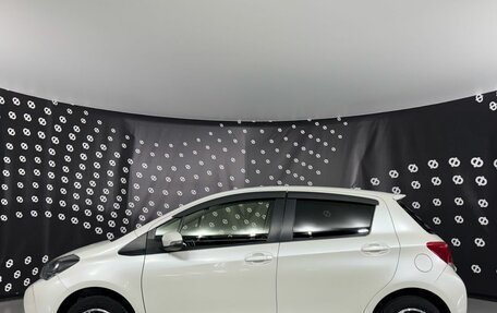 Toyota Vitz, 2016 год, 880 000 рублей, 8 фотография