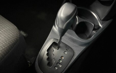 Toyota Vitz, 2016 год, 880 000 рублей, 12 фотография