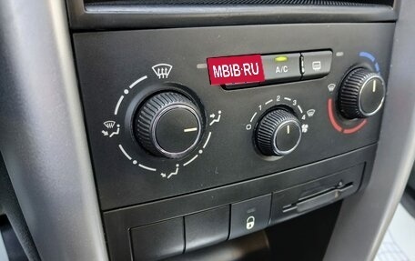 Peugeot 207 I, 2010 год, 380 000 рублей, 15 фотография