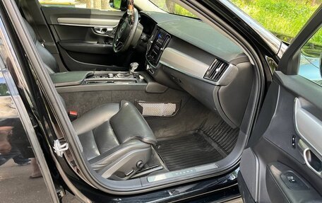 Volvo S90 II рестайлинг, 2019 год, 2 700 000 рублей, 20 фотография