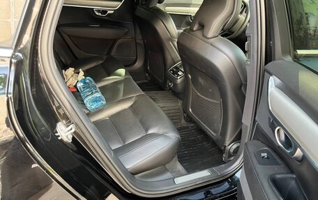 Volvo S90 II рестайлинг, 2019 год, 2 700 000 рублей, 18 фотография