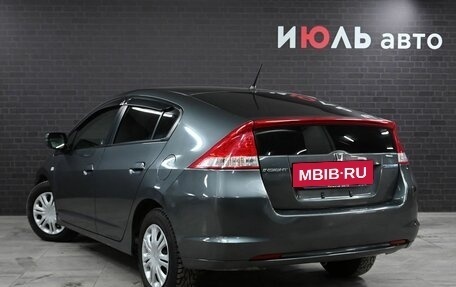 Honda Insight II рестайлинг, 2009 год, 1 050 000 рублей, 4 фотография