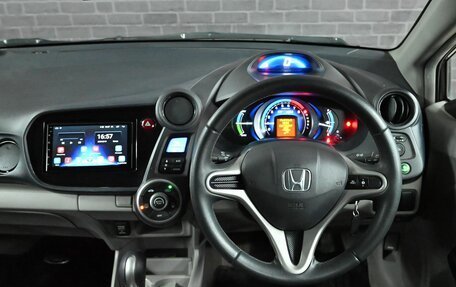Honda Insight II рестайлинг, 2009 год, 1 050 000 рублей, 13 фотография