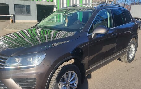 Volkswagen Touareg III, 2015 год, 2 310 000 рублей, 1 фотография