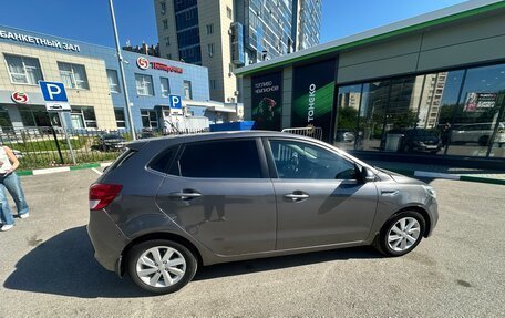 KIA Rio III рестайлинг, 2016 год, 1 000 000 рублей, 8 фотография