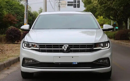 Volkswagen Bora, 2022 год, 1 360 000 рублей, 2 фотография