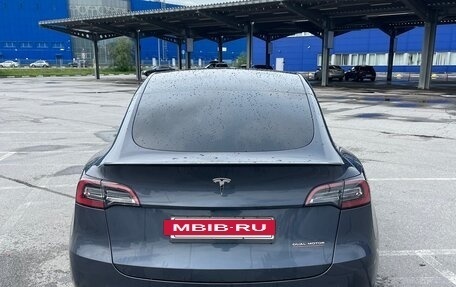 Tesla Model Y I, 2022 год, 4 090 000 рублей, 3 фотография