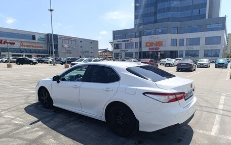 Toyota Camry, 2019 год, 2 400 000 рублей, 5 фотография
