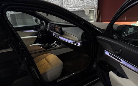 BMW 7 серия, 2022 год, 25 399 000 рублей, 14 фотография
