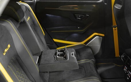 Lamborghini Urus I, 2025 год, 45 990 000 рублей, 21 фотография