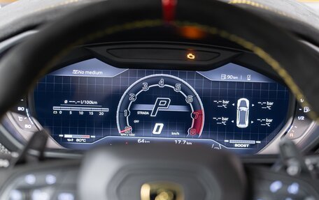Lamborghini Urus I, 2025 год, 45 990 000 рублей, 15 фотография
