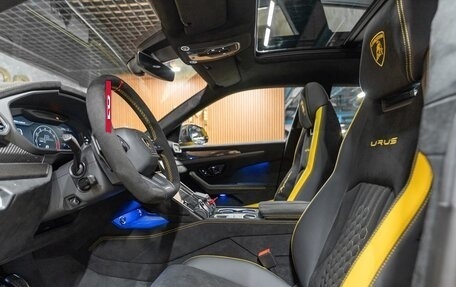 Lamborghini Urus I, 2025 год, 45 990 000 рублей, 10 фотография