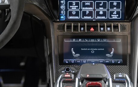 Lamborghini Urus I, 2025 год, 45 990 000 рублей, 28 фотография