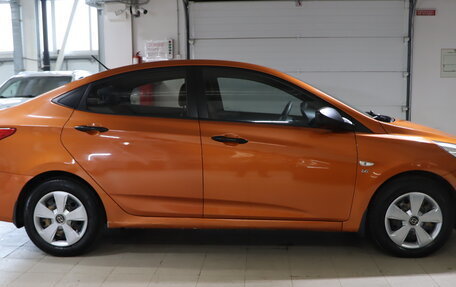 Hyundai Solaris II рестайлинг, 2015 год, 619 990 рублей, 8 фотография