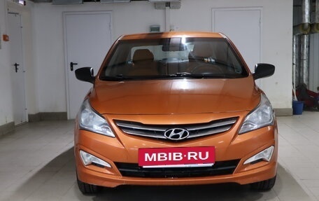 Hyundai Solaris II рестайлинг, 2015 год, 619 990 рублей, 2 фотография