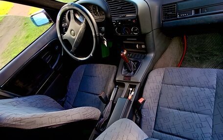 BMW 3 серия, 1993 год, 70 000 рублей, 12 фотография