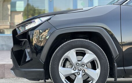 Toyota RAV4, 2020 год, 3 290 000 рублей, 32 фотография