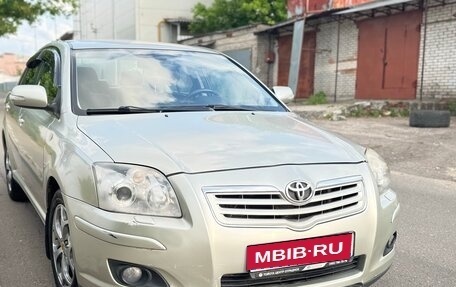 Toyota Avensis III рестайлинг, 2008 год, 950 000 рублей, 1 фотография