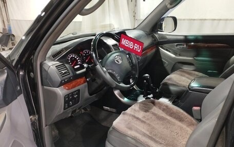 Toyota Land Cruiser Prado 120 рестайлинг, 2007 год, 2 650 000 рублей, 6 фотография