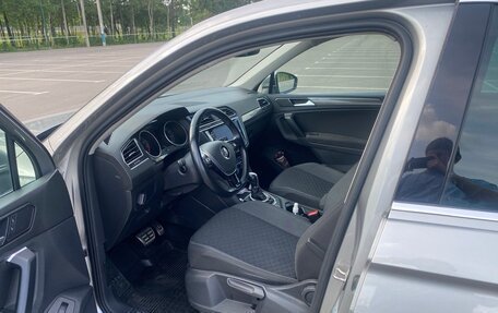 Volkswagen Tiguan II, 2018 год, 2 560 000 рублей, 5 фотография