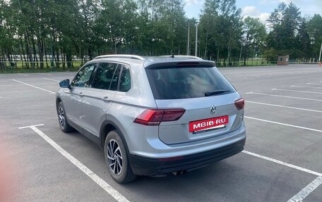 Volkswagen Tiguan II, 2018 год, 2 560 000 рублей, 8 фотография