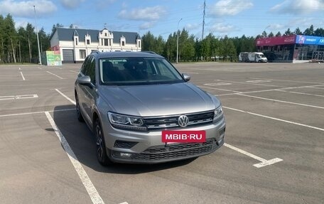 Volkswagen Tiguan II, 2018 год, 2 560 000 рублей, 4 фотография