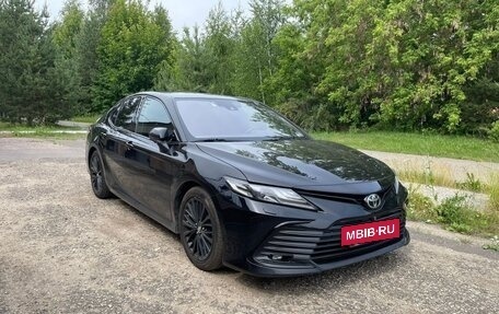 Toyota Camry, 2018 год, 3 200 000 рублей, 16 фотография