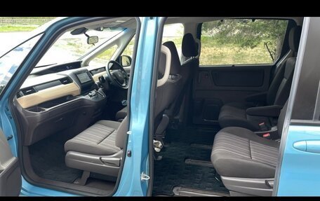 Honda Freed II, 2018 год, 1 650 000 рублей, 5 фотография