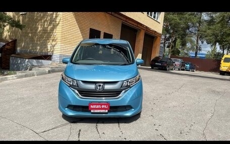 Honda Freed II, 2018 год, 1 650 000 рублей, 2 фотография