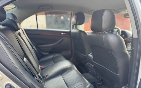 Toyota Avensis III рестайлинг, 2008 год, 950 000 рублей, 18 фотография