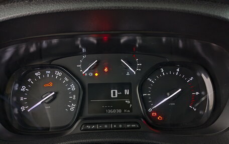 Peugeot Traveller I, 2021 год, 2 645 000 рублей, 13 фотография